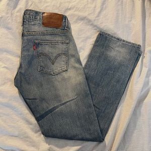 Levi’s pants